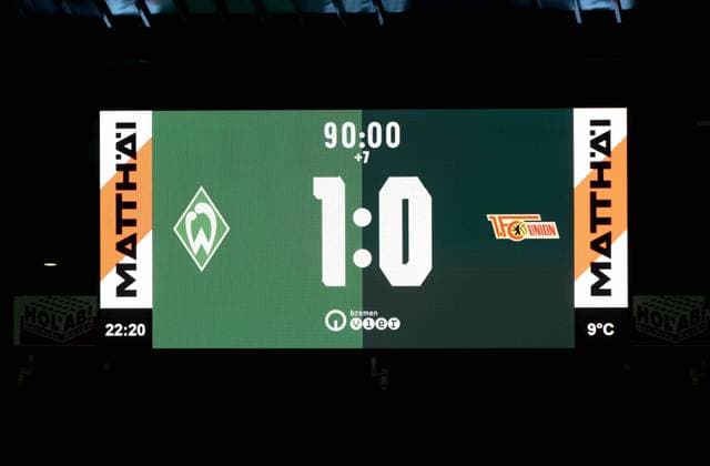 Soccer, Men, Season 2025 2026, 1 Bundesliga 8 Matchday , SV Werder Bremen 1 FC Union Berlin, Scoreboard with 1 0 Final Score, 24 10 2025, Copyright: xMatthiasxKochx