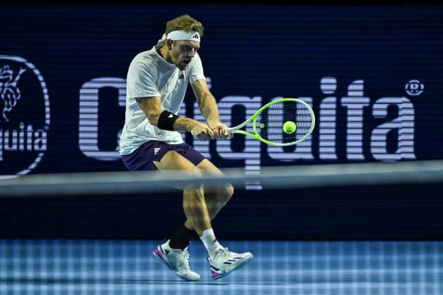 24th October 2025; St. Jakobshalle, Basel, Switzerland; 2025 ATP, Tennis Herren Swiss Indoor Tennis Day 6; Alejandro Davidovich Fokina (ESP) in action during the match against Casper Ruud (DEN) in the quarter finals  DavidxEmm