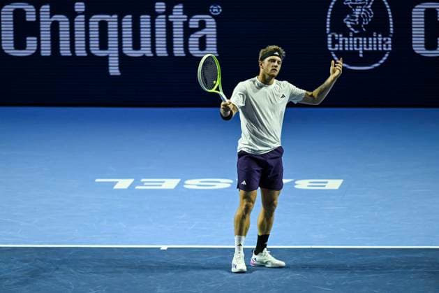 24th October 2025; St. Jakobshalle, Basel, Switzerland; 2025 ATP, Tennis Herren Swiss Indoor Tennis Day 6; Alejandro Davidovich Fokina (ESP) in action during the match against Casper Ruud (DEN) in the quarter finals  DavidxEmm