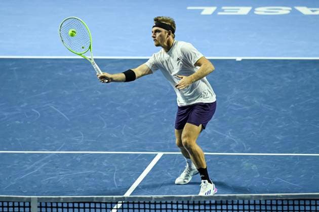 24th October 2025; St. Jakobshalle, Basel, Switzerland; 2025 ATP, Tennis Herren Swiss Indoor Tennis Day 6; Alejandro Davidovich Fokina (ESP) in action during the match against Casper Ruud (DEN) in the quarter finals  DavidxEmm