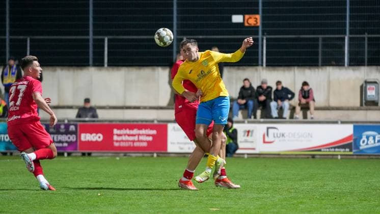 Soccer, Men, Season 2025 2026, Regionalliga Nordost, Matchday 13, FSV 63 Luckenwalde vs SV Babelsberg 03, Friday 24 10 2025, Werner Seelenbinder Stadion Luckenwalde, In the picture Simon Gollnack Luckenwalde Brandenburg Germany