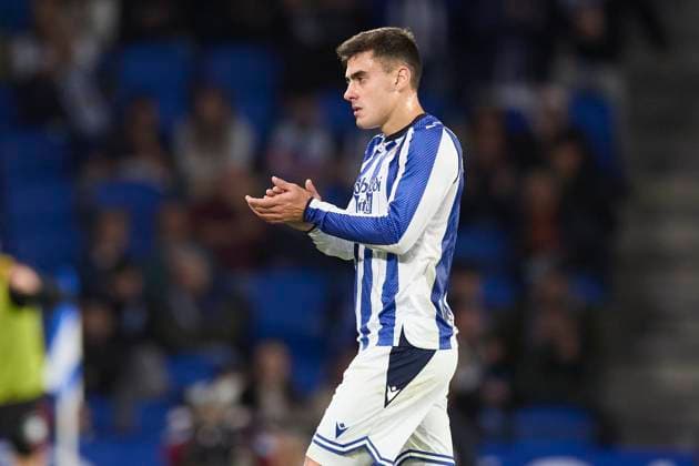 October 24, 2025, San Sebastian, Guipuzcoa, SPAIN: Ander Barrenetxea of Real Sociedad reacts during the LaLiga EA Sports match between Real Sociedad and Sevilla FC at Anoeta on October 24, 2025, in San Sebastian, Spain. San Sebastian SPAIN - ZUMAa181 20251024_zaa_a181_103 Copyright: xRicardoxLarreinax