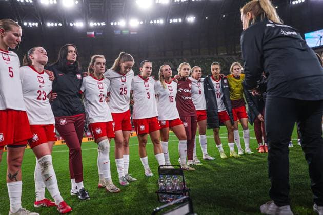 24.10.2025 GDANSK, POLSAT PLUS ARENA PILKA NOZNA KOBIET ( WOMEN S FOOTBALL) MECZ TOWARZYSKI REPREZENTACJI NARODOWYCH ( International Friendly, Länderspiel, Nationalmannschaft GAME ) MECZ POLSKA - HOLANIA ( GAME POLAND - NETHERLANDS ) NZ DRUZYNA ILUSTRACJA PAULINA TOMASIAK FOTO LUKASZ GROCHALA CYFRASPORT NEWSPIX.PL --- newspix.pl 