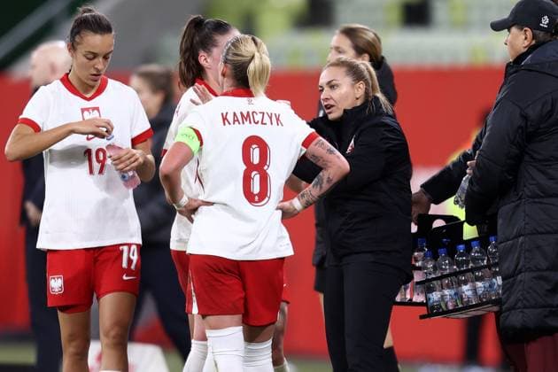 2025.10.24 Gdansk Pilka nozna kobiet Mecz towarzyski Polska - Holandia N z Natalia Padilla Bidas Ewelina Kamczyk Nina Patalon Foto Piotr Matusewicz PressFocus 2025.10.24 Gdansk Football womens Poland - Holland Natalia Padilla Bidas Ewelina Kamczyk Nina Patalon Credit: Piotr Matusewicz PressFocus NEWSPIX.PL --- newspix.pl 