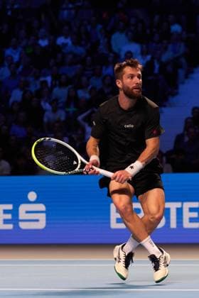 Corentin Moutet of France returns a backhand to Lorenzo Musetti of Italy during the Quarter-finals match at Erste Bank Open 2025 at Wiener Stadthalle on October 24, 2025 in Vienna, Austria. (Photo by Camilla Stolen, Imago) Vienna Austria Copyright: xCamillaxStolenx L1074410