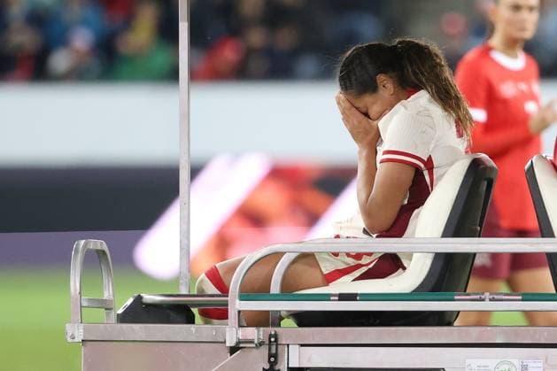 Switzerland Canada Olivia Smith Canada injured U16 Switzerland Montenegro 24 10 2025 Swissporarena Lucerne, SWITZERLAND, season 2025 2026 Womens soccer international national team Switzerland Canada Olivia Smith Canada has to leave the pitch injured with pain