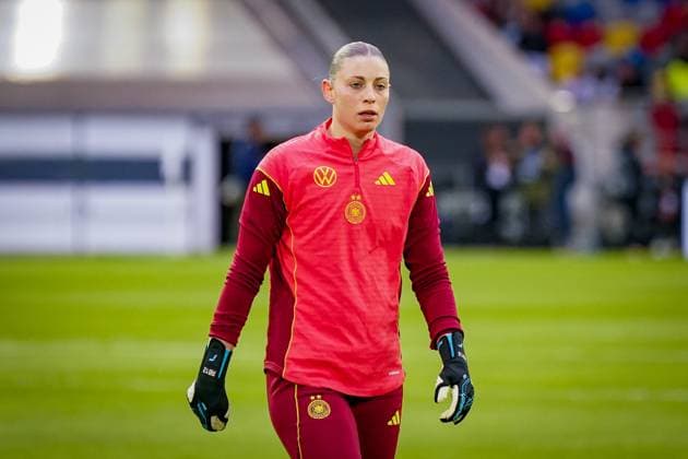 Football UEFA Womens Nations League 2024 25, semi-final Germany vs France Merkur Spiel Arena Düsseldorf Rafaela Borggräfe Germany, 21 Düsseldorf North Rhine-Westphalia Germany Copyright: xJOERANxSTEINSIEKx