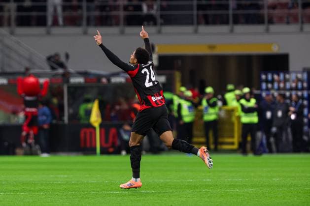 AC Milan v Pisa SC - Serie A Zachary Athekame of AC Milan celebrates after scoring a goal during the Serie A match between AC Milan and Pisa at Giuseppe Meazza Stadium in Milan, Italy, on October 24, 2025. Milan Italy  Copyright: xMattiaxMarteganix originalFilename:martegani-notitle251024_npIF6.jpg