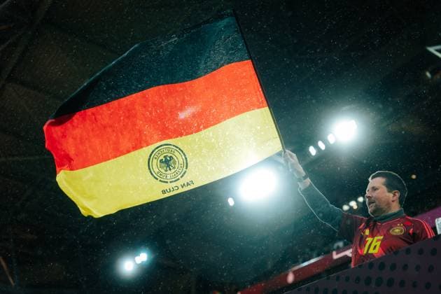 24 10 25, Women, Football, UEFA Womens Nations League, Semi-final, Season 2025, Germany France fan in the stands with Germany flag in the rain Düsseldorf MERKUR SPIEL ARENA NRW Germany