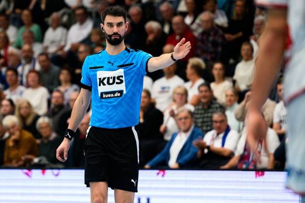 Huettenberg HBL 25 26 TV Huettenberg SG BBM Bietigheim Referee Fabian Riedel Huettenberg Sports Center Germany