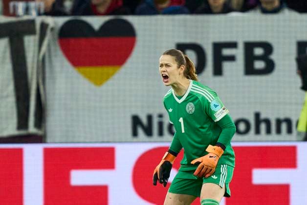 Stina Johannes goalkeeper of Team Germany in the Women s Nations League 2025 Semi-Final first leg match GERMANY - FRANCE 1-0 on October 24, 2025 in Düsseldorf, Germany. Season 2025 2026