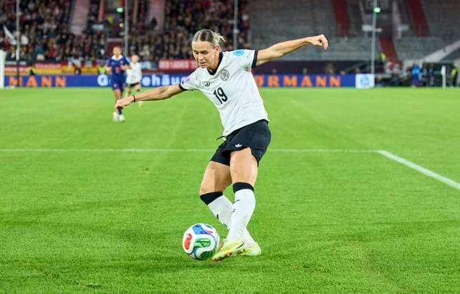 Klara Bühl of Germany in the Women s Nations League 2025 Semi-Final first leg match GERMANY - FRANCE 1-0 on October 24, 2025 in Düsseldorf, Germany. Season 2025 2026