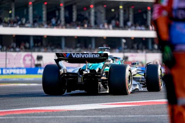Formula?1 Gran?Premio?de?la?Ciudad?de? México?2025 Remy Midez OVERTAKE MAXPPP - Mexico?City 25 10 2025 18 STROLL Lance (can), Aston Martin Aramco Cognizant, action at the Formula?1 Gran?Premio?de?la?Ciudad?de?México?2025, the 20th round of the 2025 FIA Formula?1 World Championship, WM, Weltmeisterschaft at the Autódromo?Hermanos?Rodríguez in Mexico?City, Mexico, from 23 to 26 October 2025 Mexico?City Autódromo Hermanos Rodríguez Mexico  Copyright: xOVERTAKE MAXPPPxRemyxMidezx OVT202510250659 OVT202510250659