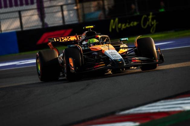 2025 Formula One Mexican Grand Prix Autodromo Hermanos Rodriguez, Mexico City, Mexico. 24.October.2025; Lando Norris of Great Britain and McLaren F1 Team during Free Practice 2 Formula One Mexican Grand Prix (Photo by Jay Hirano) Mexico City Autodromo Hermanos Rodriguez Mexico Copyright: xJayxHiranox