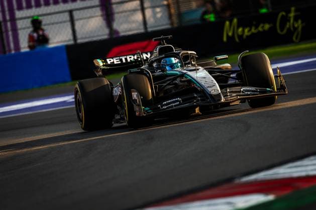 2025 Formula One Mexican Grand Prix Autodromo Hermanos Rodriguez, Mexico City, Mexico. 24.October.2025; George Russell of Great Britain and Mercedes-AMG PETRONAS F1 Team duringFree Practice 2 Formula One Mexican Grand Prix (Photo by Jay Hirano) Mexico City Autodromo Hermanos Rodriguez Mexico Copyright: xJayxHiranox