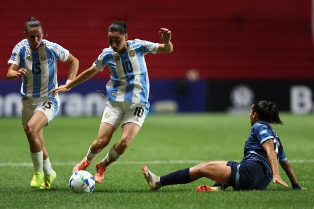 Argentina s midfielder Maricel Pereyra C looks on during the CONMEBOL Women s Nations League football match, qualifier for the 2027 World Cup in Brazil, between Argentina and Paraguay, at the Diego Armando Maradona stadium in Buenos Aires, Argentina on October 24, 2025 BUENOS AIRES ARGENTINA Copyright: xALEJANDROxPAGNIx