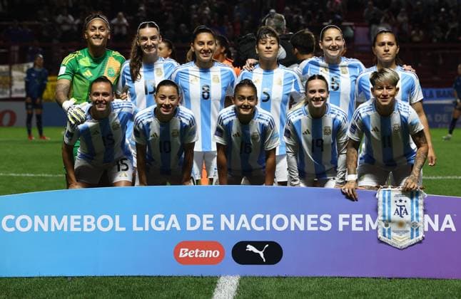 Argentina™s players pose for a team photo ahead of the CONMEBOL Women™s Nations League football match, qualifier for the 2027 World Cup in Brazil, between Argentina and Paraguay, at the Diego Armando Maradona stadium in Buenos Aires, Argentina on October 24, 2025 BUENOS AIRES ARGENTINA Copyright: xALEJANDROxPAGNIx