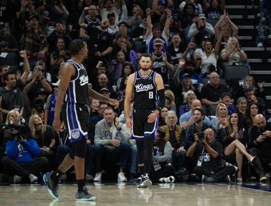 October 24, 2025, Sacramento, Ca, USA: Sacramento Kings guard Zach Lavine (8) reacts after scoring a basket during the home opening game at Golden 1 Center on Friday, Oct. 24, 2025, in Sacramento. Sacramento USA - ZUMAj89_ 20251024_zaf_j89_014 Copyright: xPaulxKitagakixJr.x