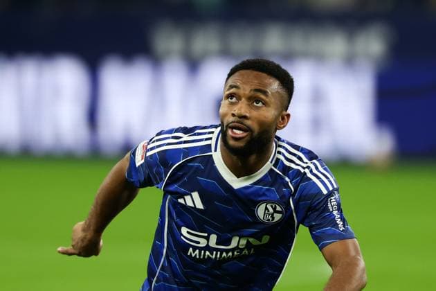 Gelsenkirchen, Veltins Arena, 24 10 25, GER, Men, 2 Bundesliga, Season 2025 2026, FC Schalke 04 SV Darmstadt 98, Moussa Sylla FC Schalke 04 DFB DFL REGULATIONS PROHIBIT ANY USE OF PHOTOGRAPHS AS IMAGE SEQUENCES AND OR QUASI VIDEO Copyright: JoachimxBywaletz xJB-Sportfoto
