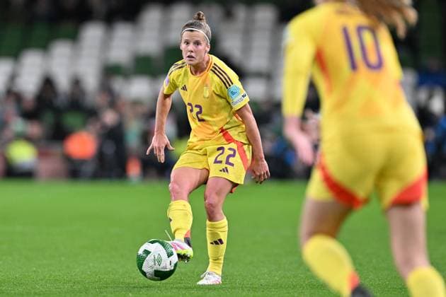 IRELAND VS BELGIUM Laura Deloose (22) of Belgium pictured during a women football game between the national teams of the republic of Ireland and Belgium, called the Red Flames for the first leg of the Promotion relegation play-off in the Uefa Womens Nations League 2025, on Friday 24 October 2025 in Dublin , IRELAND . Photo Sportpix David Catry Dublin Aviva Stadium IRELAND  Copyright: xSportpix.bex xDavidxCatryxDavidxCatryx