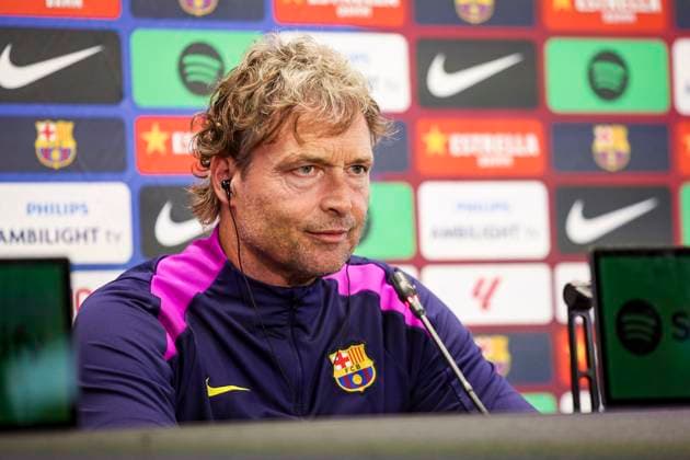 FC Barcelona, Barca Training Session Prior To La Liga Match Against Real Madrid Marcus Sorg assistant coach of Hansi Flick at FC Barcelona at the press conference, PK, Pressekonferenz during the training session prior to La Liga match against Real Madrid at Ciutat Esportiva Joan Gamper on October 25, 2025 in Barcelona, Spain. Barcelona Spain  Copyright: xXavierxBonillax originalFilename:bonilla-fcbarcel251025_npUYp.jpg