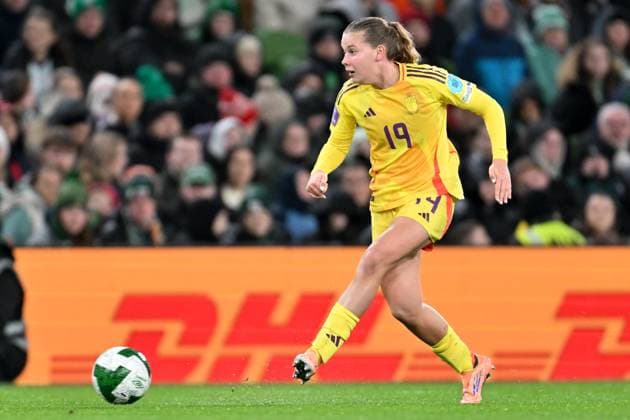 IRELAND VS BELGIUM Jarne Teulings (8) of Belgium pictured during a women football game between the national teams of the republic of Ireland and Belgium, called the Red Flames for the first leg of the Promotion relegation play-off in the Uefa Womens Nations League 2025, on Friday 24 October 2025 in Dublin , IRELAND . Photo Sportpix David Catry Dublin Aviva Stadium IRELAND  Copyright: xSportpix.bex xDavidxCatryxDavidxCatryx
