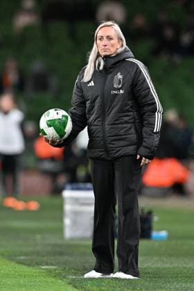 IRELAND VS BELGIUM Head Coach Elisabet Gunnarsdottir of Belgium pictured during a women football game between the national teams of the republic of Ireland and Belgium, called the Red Flames for the first leg of the Promotion relegation play-off in the Uefa Womens Nations League 2025, on Friday 24 October 2025 in Dublin , IRELAND . Photo Sportpix David Catry Dublin Aviva Stadium IRELAND  Copyright: xSportpix.bex xDavidxCatryxDavidxCatryx