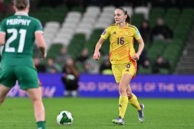 IRELAND VS BELGIUM Zenia Mertens (16) of Belgium pictured during a women football game between the national teams of the republic of Ireland and Belgium, called the Red Flames for the first leg of the Promotion relegation play-off in the Uefa Womens Nations League 2025, on Friday 24 October 2025 in Dublin , IRELAND . Photo Sportpix David Catry Dublin Aviva Stadium IRELAND  Copyright: xSportpix.bex xDavidxCatryxDavidxCatryx