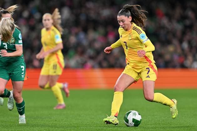 IRELAND VS BELGIUM Aurelie Reynders (7) of Belgium pictured during a women football game between the national teams of the republic of Ireland and Belgium, called the Red Flames for the first leg of the Promotion relegation play-off in the Uefa Womens Nations League 2025, on Friday 24 October 2025 in Dublin , IRELAND . Photo Sportpix David Catry Dublin Aviva Stadium IRELAND  Copyright: xSportpix.bex xDavidxCatryxDavidxCatryx