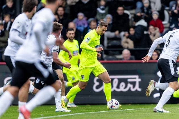 Football, Season 2025 2026, 3 League, Sportclub Arena Verl, Matchday 12, SC Verl SSV Ulm 1846 Football, 25 10 2025 25 10 2025, Football, Season 2025 2026, 3 League, Sportclub Arena Verl, Matchday 12, SC Verl SSV Ulm 1846 Football, 14 Dennis Dressel SSV Ulm 1846 Football Photo Lucca Fundel Verl Sportclub Arena North Rhine-Westphalia Germany