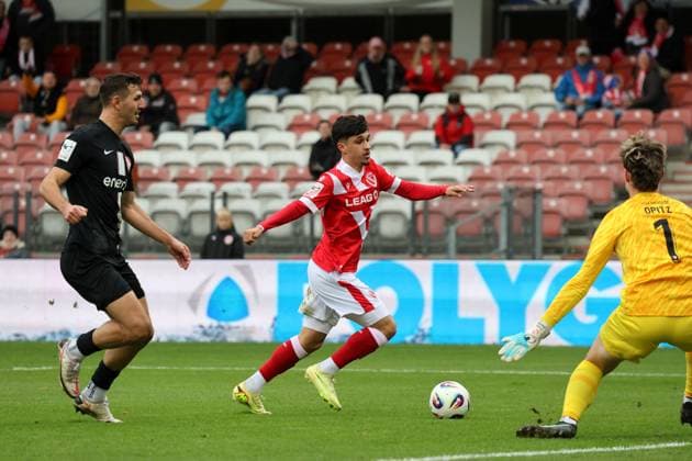 19 Jannis Boziaris Energie Cottbus scores 1 0 for Cottbus Football 3 Liga 2025 2026 FC Energie Cottbus TSV Havelse