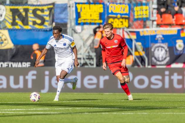 Ingolstadt, Germany 25 October 2025 3 Liga 2025 2026 FC Ingolstadt 04 vs 1 FC Saarbrücken In picture from left in duel Abdoulaye Kamara 1 FC and Frederik Christensen FCI DFB regulations prohibit any use of photographs as image sequences and or quasi video Audi Sportpark Bayern Copyright: xFotostandx xSchäferx