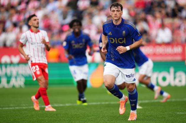 ESP: Girona FC v Real Oviedo. Liga match 2025-2026, Date 10 Federico Vinas of Real Oviedo during the La Liga match 2025-2026, date 10 between Girona FC and Real Oviedo played at Montilivi Stadium on October 25, 2025 in Girona, Spain. kpng Copyright: xBaguxBlancox xPRESSINx PS_251025_GIR_OVI_2425_217