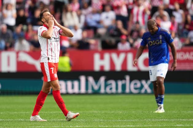 ESP: Girona FC v Real Oviedo. Liga match 2025-2026, Date 10 Cristhian Stuani of Girona FC celebrates after scoring the 1-2 during the La Liga match 2025-2026, date 10 between Girona FC and Real Oviedo played at Montilivi Stadium on October 25, 2025 in Girona, Spain. kpng Copyright: xBaguxBlancox xPRESSINx PS_251025_GIR_OVI_2425_257