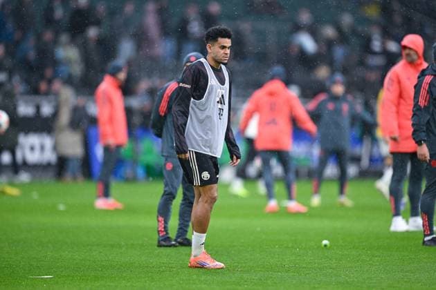 25 10 2025, Football, 1 Bundesliga, 8 Matchday Season 2025 2026, Borussia Mönchengladbach FC Bayern Munich, Luis Diaz FC Bayern Munich xRHR PHOTO TKx Copyright: RHR-FOTOx RHR-FOTO TK