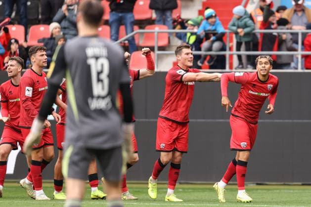 3 Liga FC Ingolstadt 04 1 FC Saarbrücken Goal Jubel Treffer 2 1 Yann Sturm 7, FCI Jonas Scholz 15, FCI 3 Liga FC Ingolstadt 04 Season 2025 2026 1 FC Saarbrücken