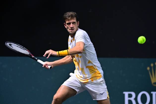 TENNIS : Rolex Paris Masters - Paris - 25 10 2025 Vit Kopriva ( Czech Republic ) during the Rolex Paris Masters at Paris La Defense Arena on October 25, 2025 in Nanterre, France. (Photo by Federico Pestellini PSNewz ) ParisFrance  Copyright: xFedericoxPestellinix