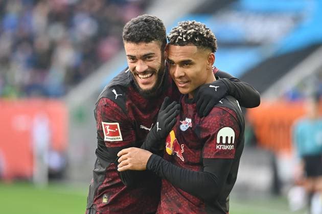 Goal celebration from left Romulo CARDOSO L Antonio NUSA Leipzig , Cheering,Joy,Enthusiasm, Action, Soccer 1 Bundesliga Season 2025 2026, Matchday 8, Matchday 08 FC Augsburg RB Leipzig on 25 10 2025 , WWK A R E N A