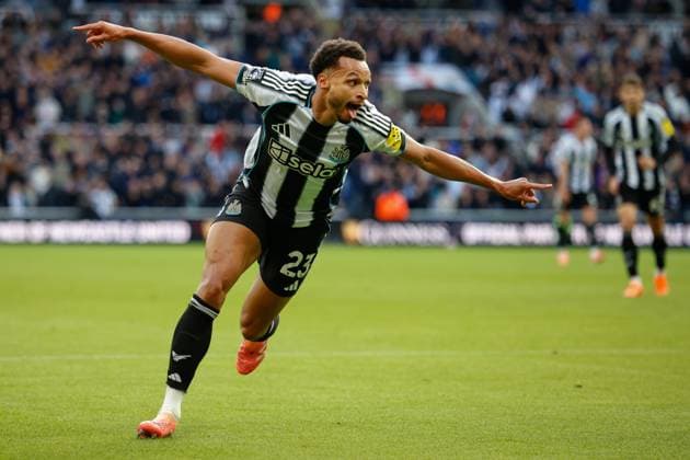 25th October 2025; St James Park, Newcastle, England; Premier League Football, Newcastle United versus Fulham; Jacob Murphy of Newcastle United celebrates scoring his sides first goal of the match in 18th min 1-0  CraigxCowan