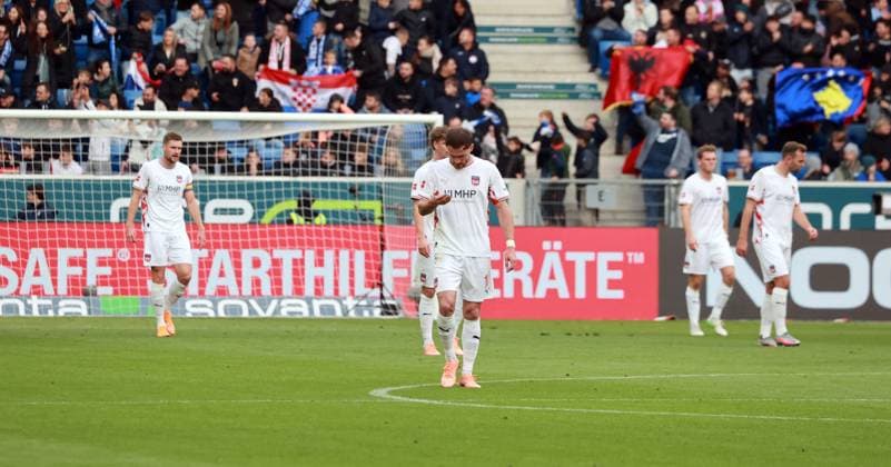 25 10 25 TSG 1899 Hoffenheim 1 FC Heidenheim Germany, Sinsheim, 25 10 2025, Football, Bundesliga, Season 2025 2026, TSG 1899 Hoffenheim 1 FC Heidenheim 1 FC Heidenheim Player Disappointment