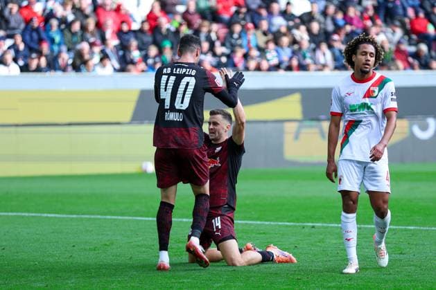 Soccer 1 Bundesliga 8 Matchday FC Augsburg RB Leipzig on 25 10 2025 at WWK Arena in Augsburg Goal celebration for 0 4 by Christoph Baumgartner Leipzig DFL regulations prohibit any use of photographs as image sequences and or quasi video xMSx