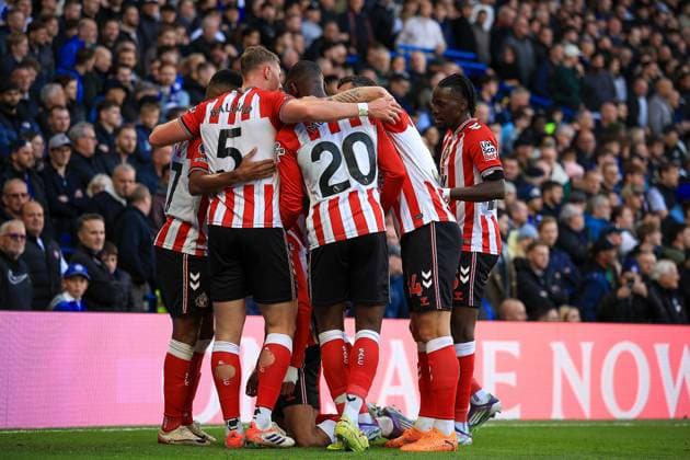 Chelsea v Sunderland Premier League 25 10 2025. GOAL Celebration Sunderland Forward Wilson Isidor (18) makes it 1-1 during the Premier League match between Chelsea and Sunderland at Stamford Bridge, London, England on 25 October 2025. London Stamford Bridge Greater London England Editorial use only DataCo restrictions apply See www.football-dataco.com , Copyright: xChrisxFoxwellx PSI-23106-0045