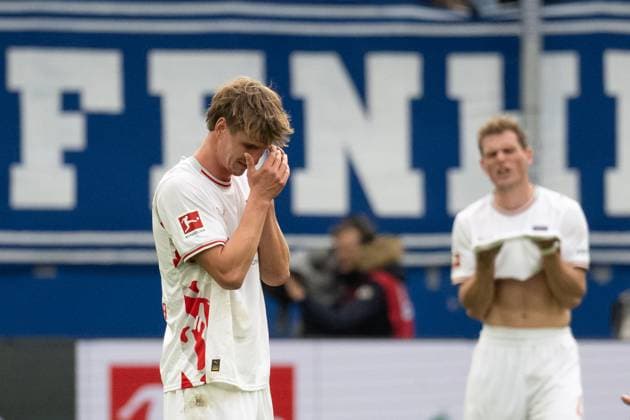 Goal for 3 0 by Andrej Kramaric TSG 1899 Hoffenheim, 27 , Flrust bei Jan Schoeppner FC Heidenheim, 03 , Hands in face GER, TSG 1899 Hoffenheim vs 1 FC Heidenheim, Football, Men, 1 Bundesliga, Matchday 8, Season 2025 2026, 25 10 2025, DFL DFB REGULATES PROHIBIT ANY USE OF PHOTOGRAPHS AS IMAGE SEQUENCES AND OR QUASI VIDEO, GER, TSG 1899 Hoffenheim vs 1 FC Heidenheim, Football, Men, 1 Bundesliga, Matchday 8, Season 2025 2026, 25 10 2025 Sinsheim Copyright: xEibner-Pressefoto WolfgangxFrankx EP_WFK