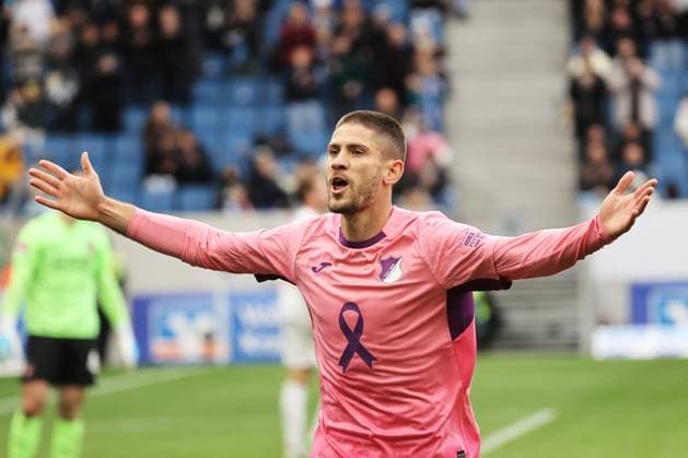 25 10 2025, xtvx, Fußball 1 Bundesliga, TSG 1899 Hoffenheim 1 FC Heidenheim v l Goal scored, Tor zum 3 0 Andrej Kramaric TSG 1899 Hoffenheim Torjubel, Goal celebration, celebrate the goal, celebrates scoring DFL DFB REGULATIONS PROHIBIT ANY USE OF PHOTOGRAPHS as IMAGE SEQUENCES and or QUASI VIDEO Sinsheim