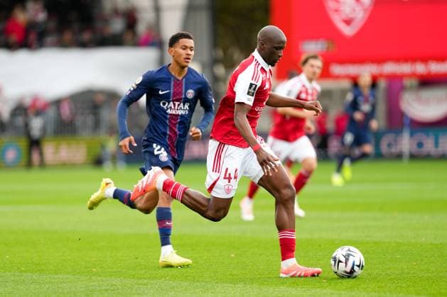 Stade Brestois 29 v Paris Saint-Germain FC - Ligue 1 McDonald s 2025 2026 44 Soumaila COULIBALY (sb29) during the Ligue 1 McDonald s match between Brest and Paris at Stade Francis Le Ble on October 25, 2025 in Brest, France. Brest France  Copyright: xFEPx 776348173