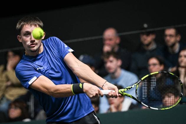 Rolex Paris Masters 2025 qualifications in Paris FA Ugo Blanchet competes during the Rolex Paris Masters 2025 qualifications at the Paris La Defense Arena in Paris, on October 25, 2025. Photo by Firas Abdullah ABACAPRESS.COM Paris Ile-de-France France  Copyright: xAbdullahxFiras ABACAx