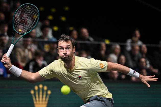 Rolex Paris Masters 2025 qualifications in Paris FA Quentin Halys competes during the Rolex Paris Masters 2025 qualifications at the Paris La Defense Arena in Paris, on October 25, 2025. Photo by Firas Abdullah ABACAPRESS.COM Paris Ile-de-France France  Copyright: xAbdullahxFiras ABACAx
