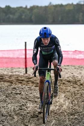 Dutch Pim Ronhaar pictured in action during the elite men s race of the Exact Cross, stage 3 (out of 7) in the Exact Cross cyclocross competition, in Heerde, on Saturday 25 October 2025. DAVIDxPINTENS  x137917193x