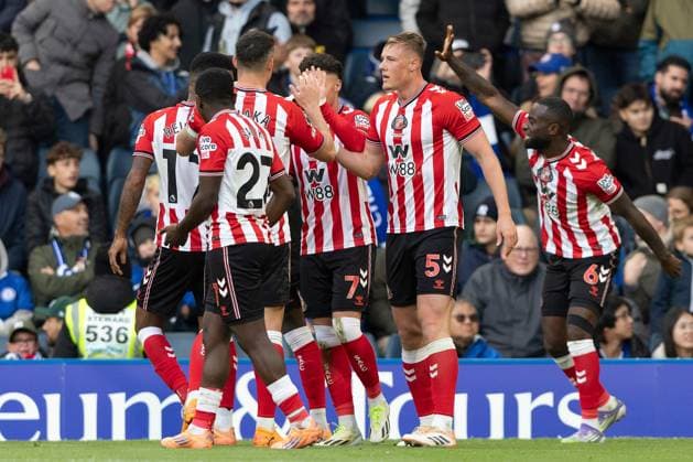 25th October 2025; Stamford Bridge, Chelsea, London, England: Premier League Football, Chelsea versus Sunderland; Chemsdine Talbi of Sunderland scores the winner and celebrates in the 93rd minute  IanxStephen