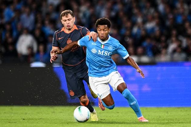 Ni Napoli 25 10 2025 - campionato di calcio serie A Napoli-Inter foto Nicola Ianuale Image nella foto: David Neres-NicoloÕ Barella 